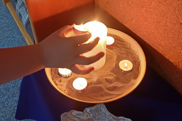 Kindertrauergruppe erstes Treffen-web.jpg