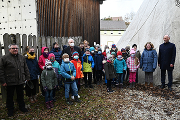 Für Kinder gab es beim Don Bosco Fest im Kloster Ensdorf eine Schnitzeljagd zum Thema Kinerrechte.