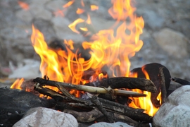  "Wildes Wissen - Am Anfang war das Feuer" - Workshop der Umweltstation Kloster Ensdorf